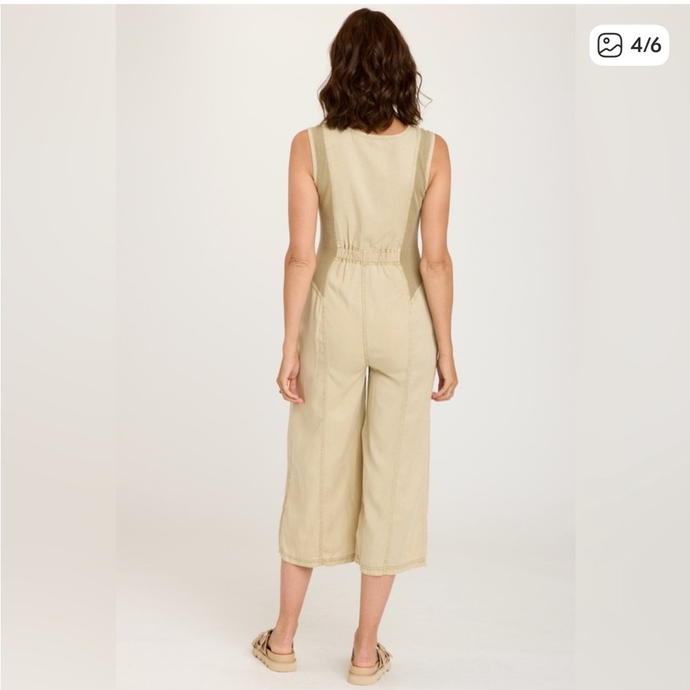 XCVI Sleeveless Light Green Limescent Macgowan Crop Jumpsuit with Pockets - Picture 8 of 8